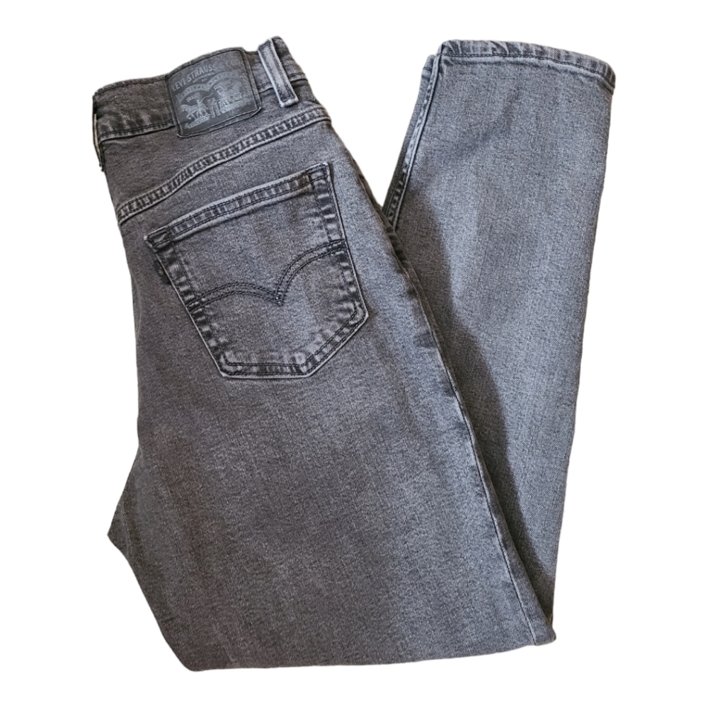 Levi's